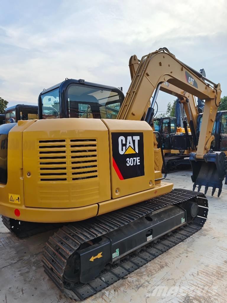 CAT 307E Mini kotrók < 7t