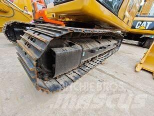 CAT 323 Lánctalpas kotrók