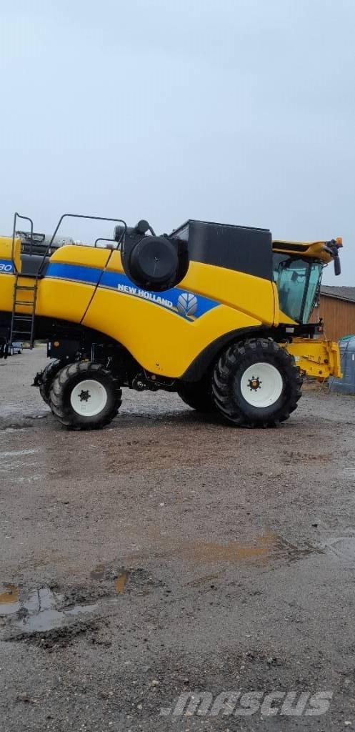 New Holland CX5.80 Kombájnok