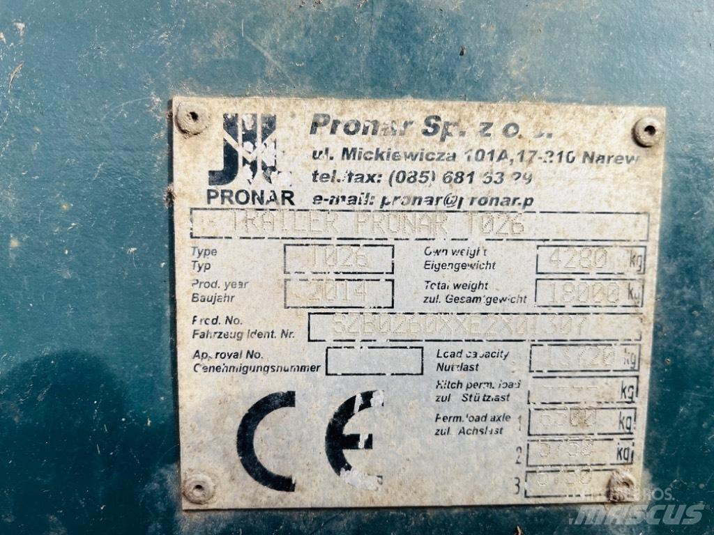 Pronar M026 Bálaszállító pótkocsi