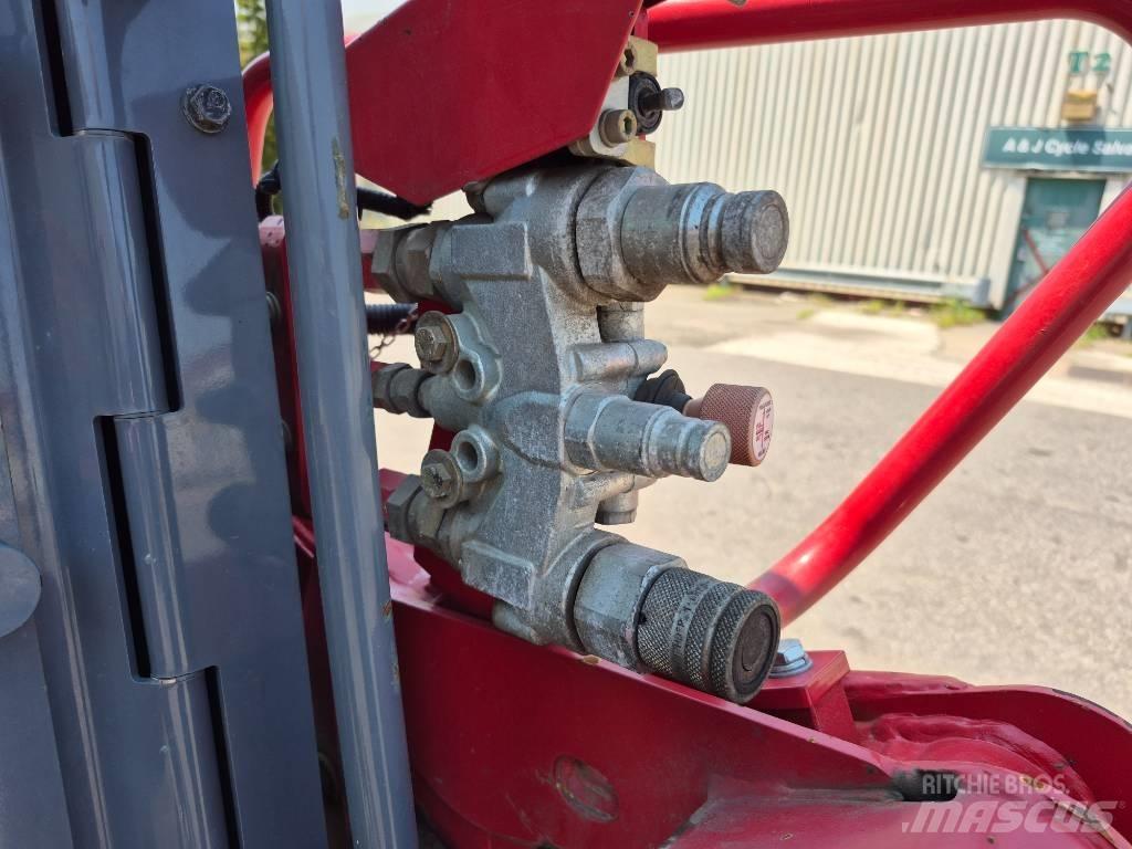 Takeuchi TL 6 R Kompaktrakodók