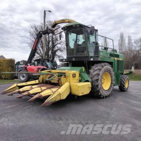 John Deere 6610 Önjáró szecskázók