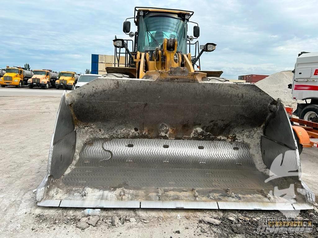 CAT 966 K Gumikerekes homlokrakodók