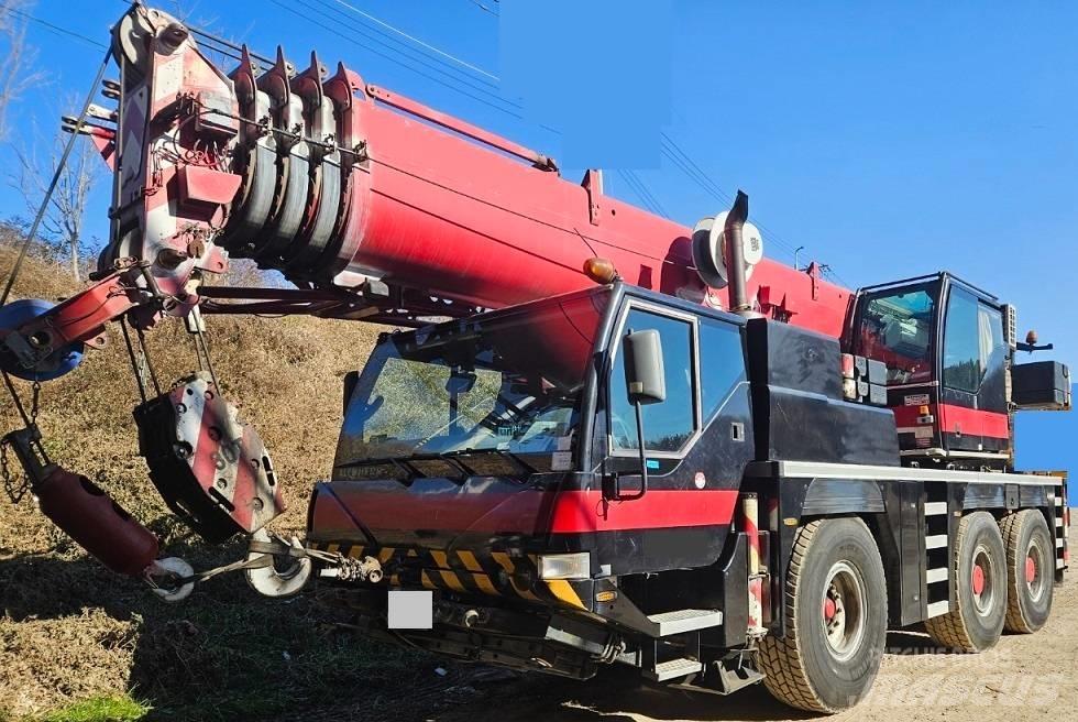 Liebherr LTM1055-1 Terepdaruk