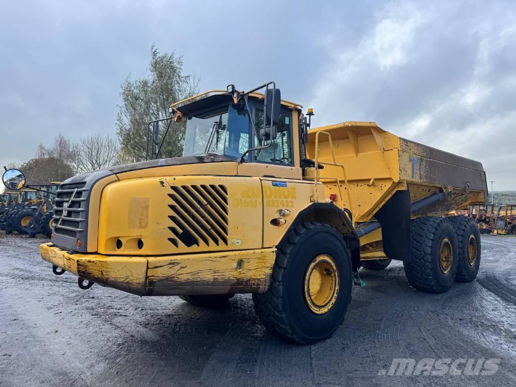 Volvo A 25 D Csuklósdömperek