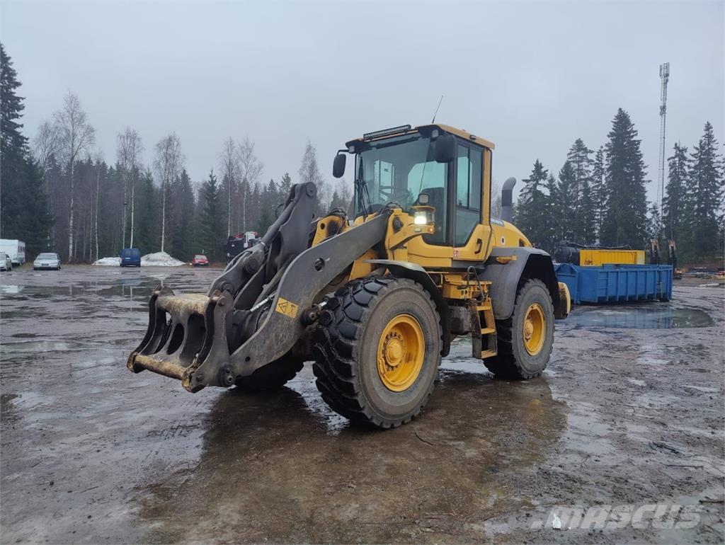 Volvo L90G Gumikerekes homlokrakodók