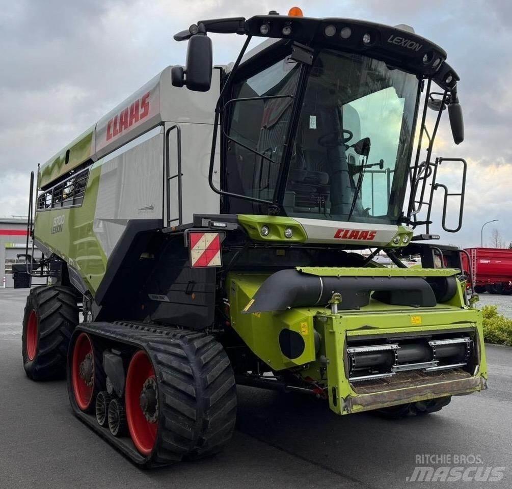 CLAAS 8700TT Kombájnok