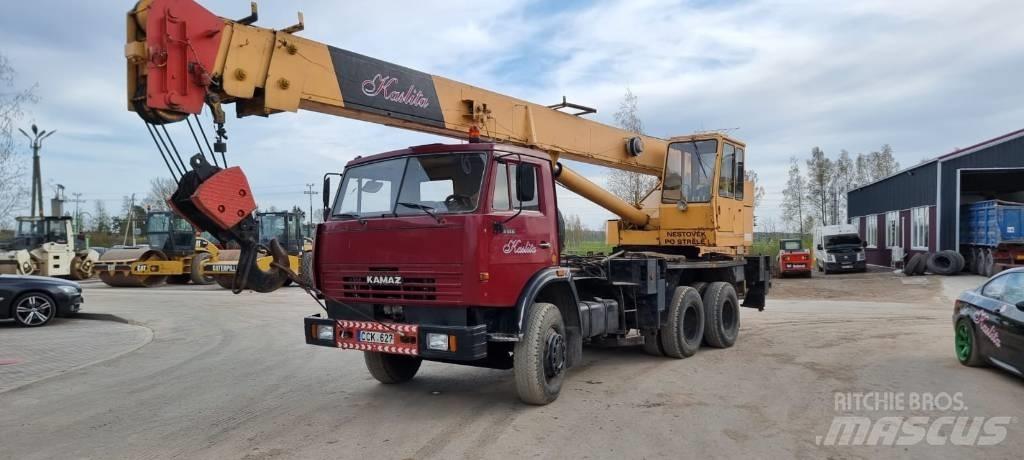 Kamaz 25T Terepdaruk