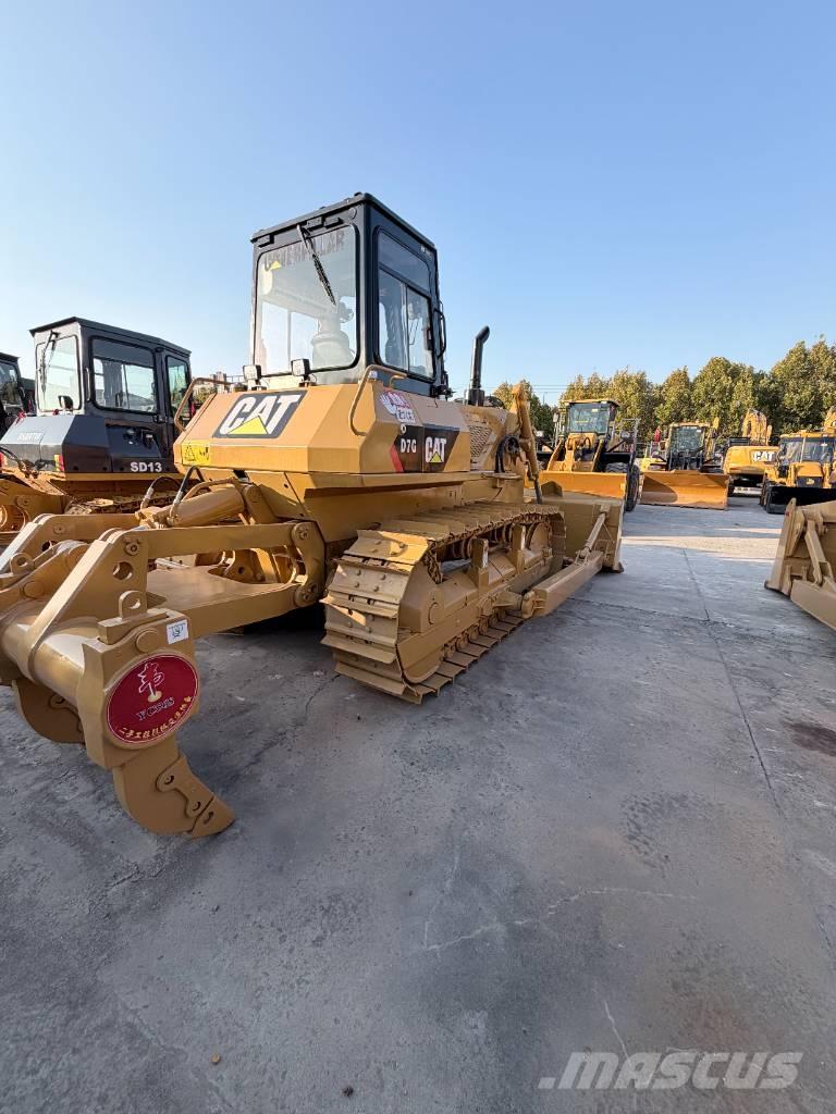 CAT D 7 G lánctalpas dózerek