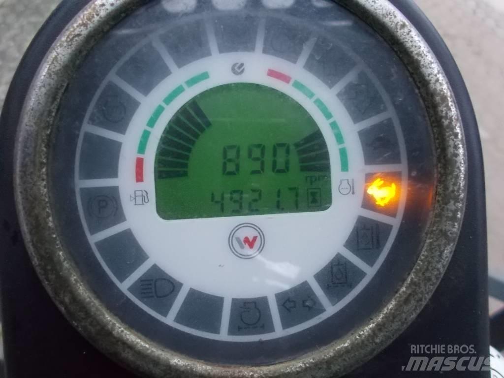 Weidemann 1350CX45 Gumikerekes homlokrakodók