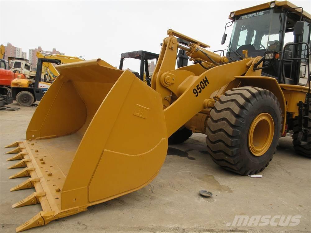 CAT 950 H Gumikerekes homlokrakodók