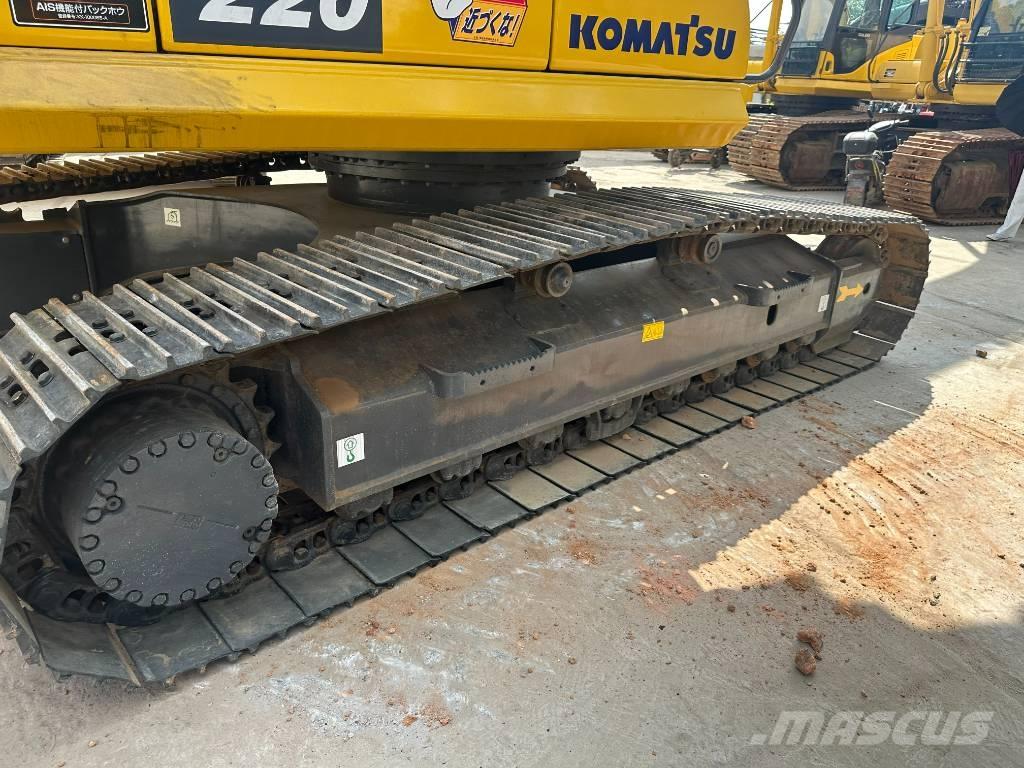 Komatsu PC 220-8 Lánctalpas kotrók