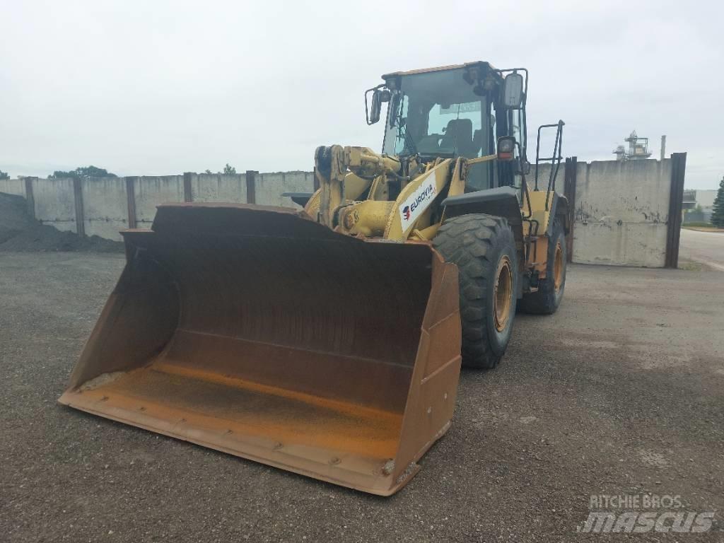 CAT 950G Gumikerekes homlokrakodók
