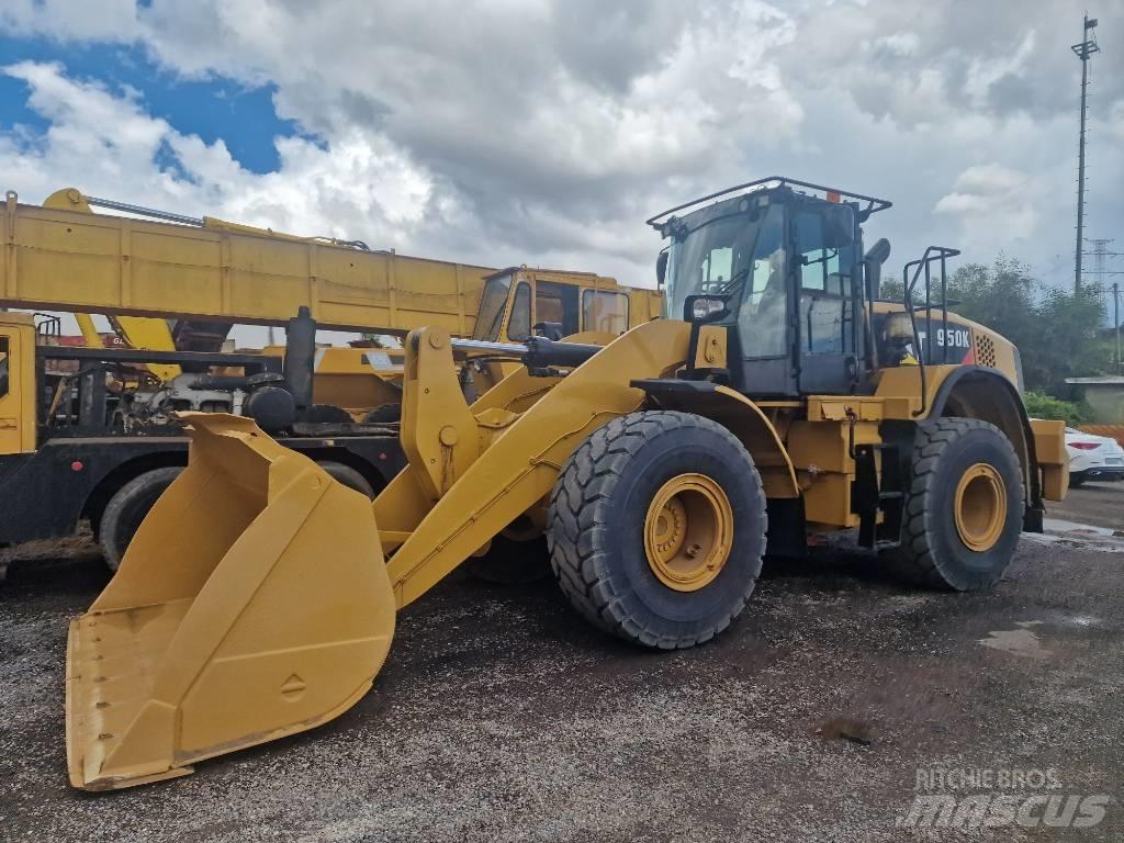 CAT 950 K Gumikerekes homlokrakodók
