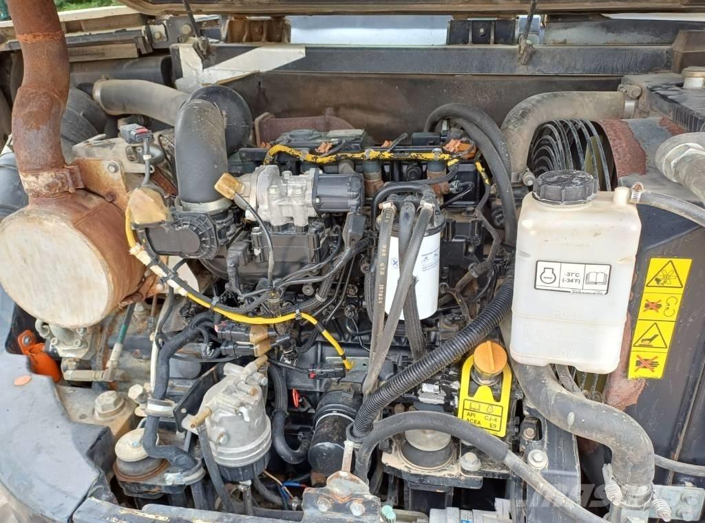 Bobcat E 85 Közepes (midi) kotrók 7 t - 12 t