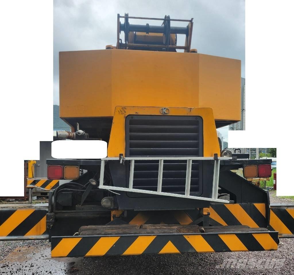 Kato SR 250 Mobil daruk