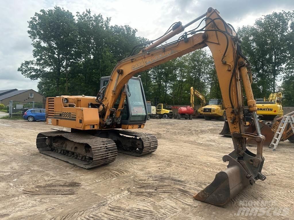 CASE 688 B 16 ton Lánctalpas kotrók
