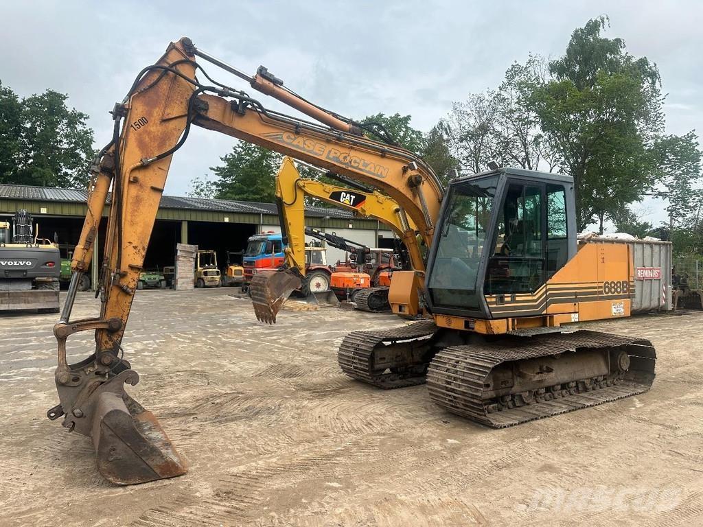 CASE 688 B 16 ton Lánctalpas kotrók