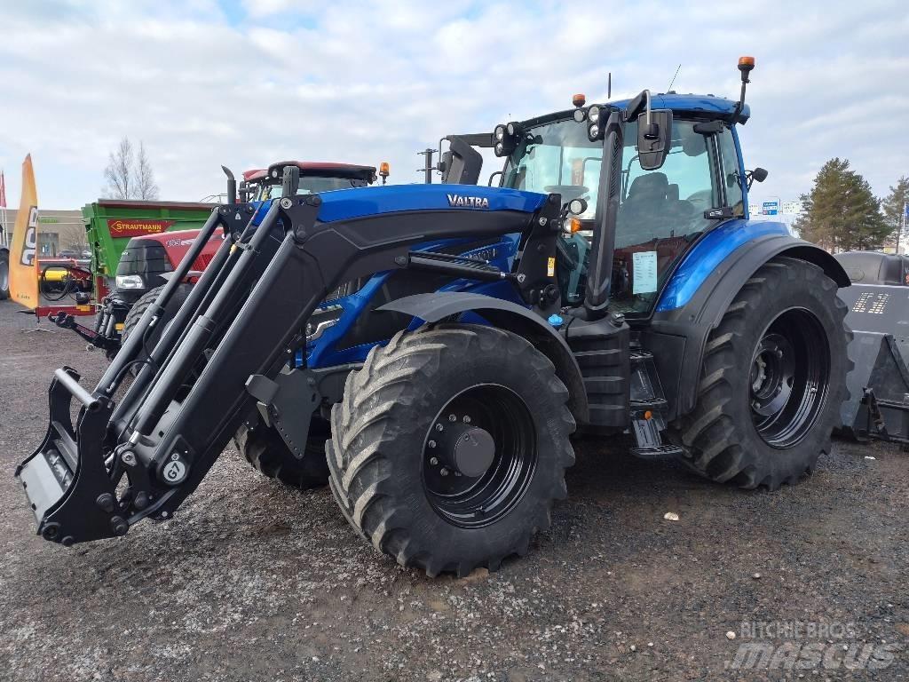 Valtra T 235 Direct Traktorok
