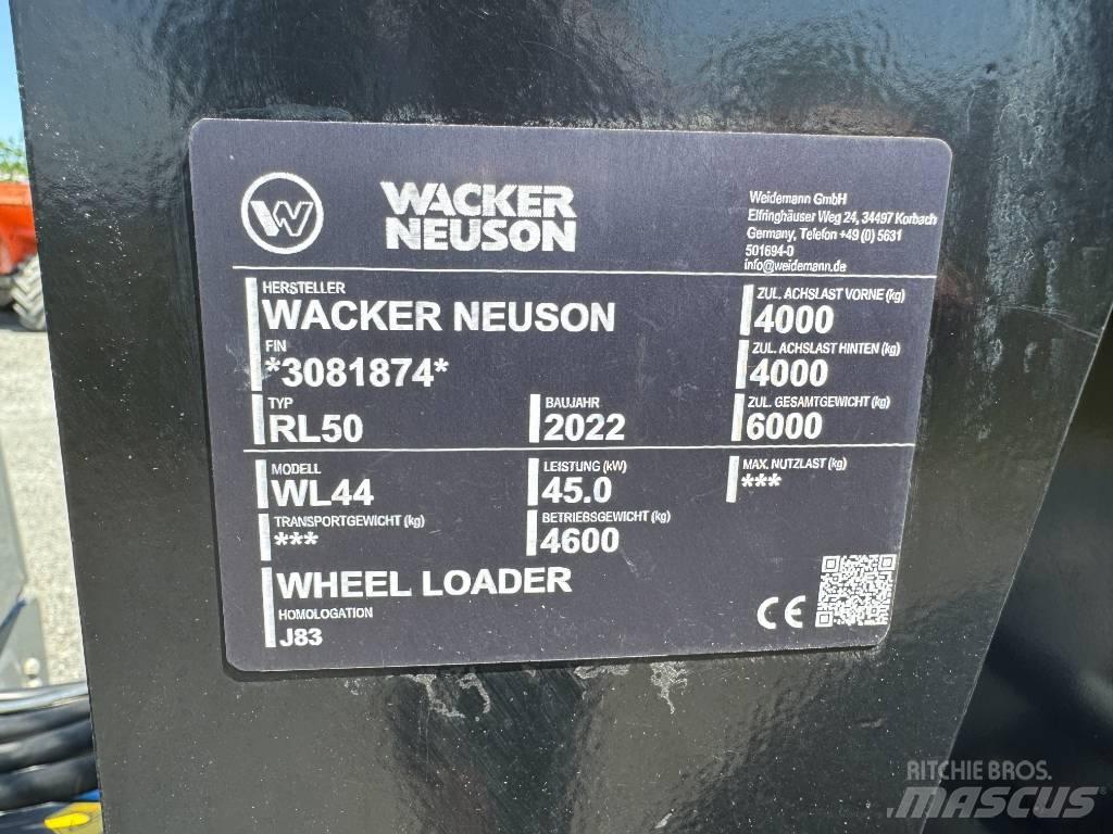 Wacker Neuson WL44 Gumikerekes homlokrakodók