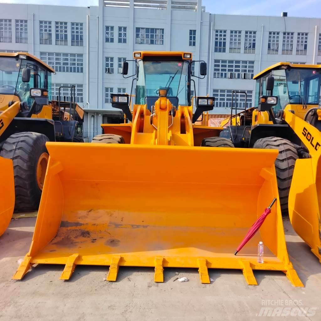 LiuGong 856 Gumikerekes homlokrakodók