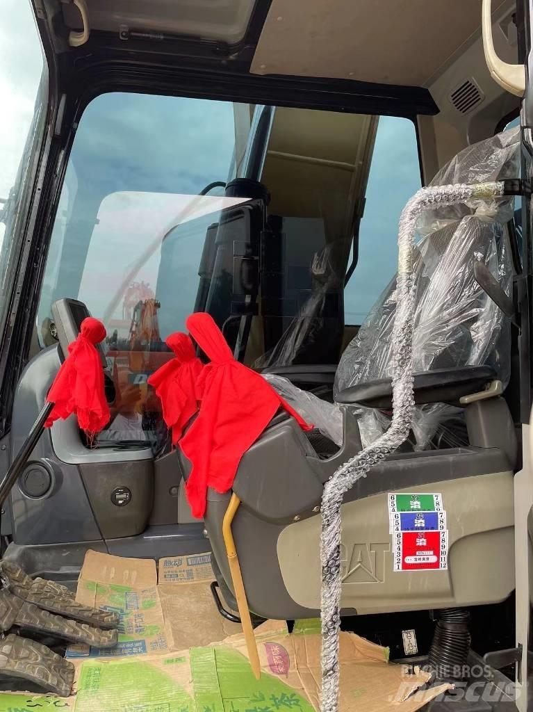 CAT 313 Lánctalpas kotrók
