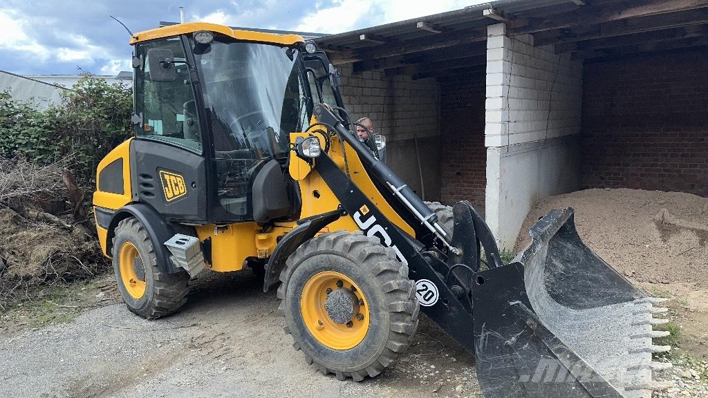 JCB 406 T 4 Gumikerekes homlokrakodók