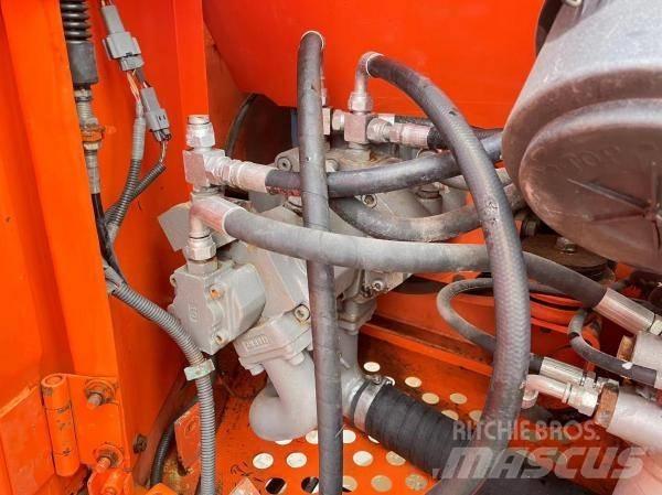 Hitachi Zaxis 70 Lánctalpas kotrók