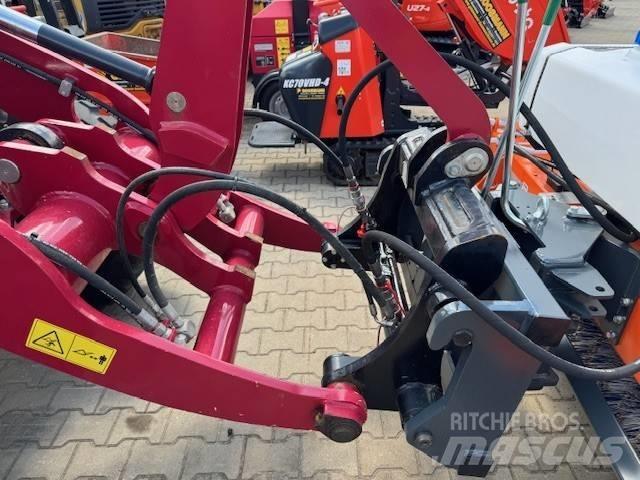 Yanmar V 100-5 Gumikerekes homlokrakodók