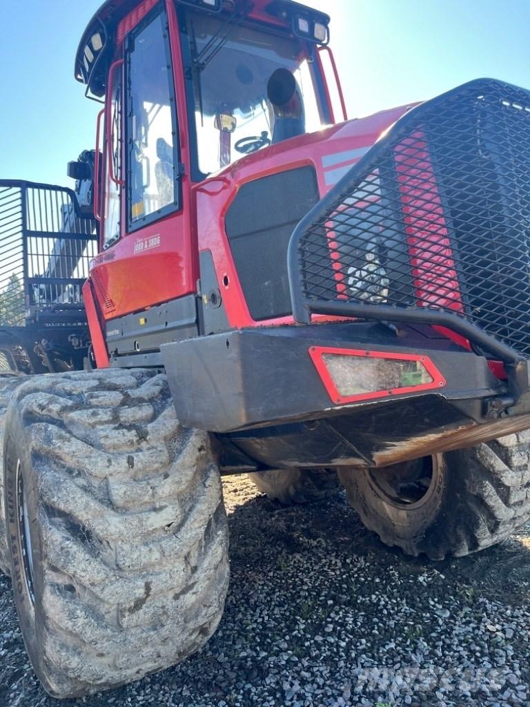 Komatsu 895 Kihordók