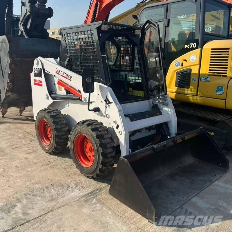 Bobcat S 300 Kompaktrakodók