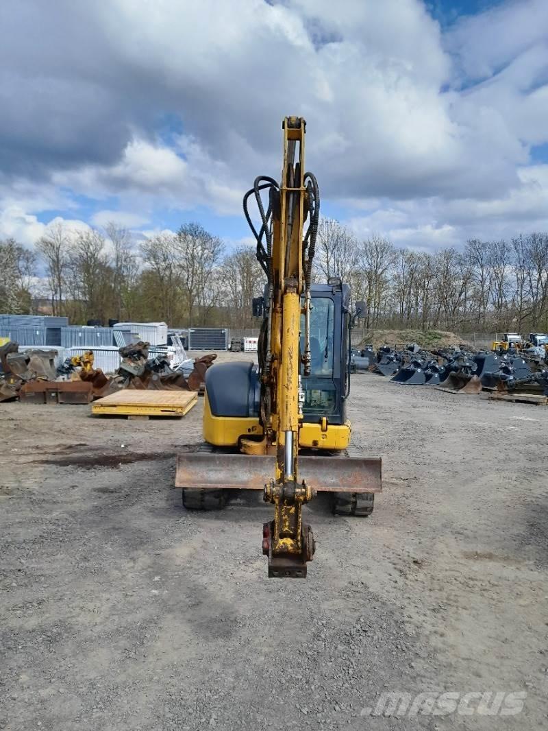 Komatsu PC55MR-3 Mini kotrók < 7t