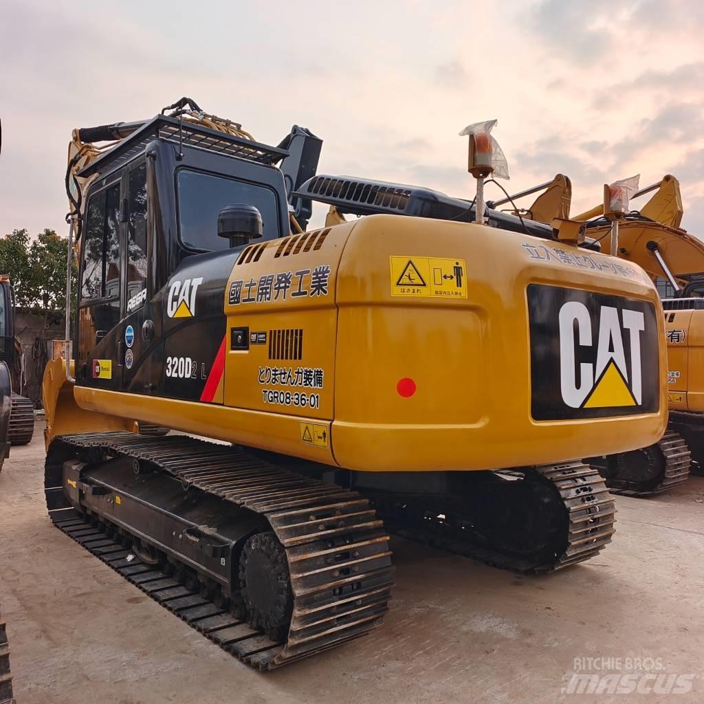CAT 320D Lánctalpas kotrók