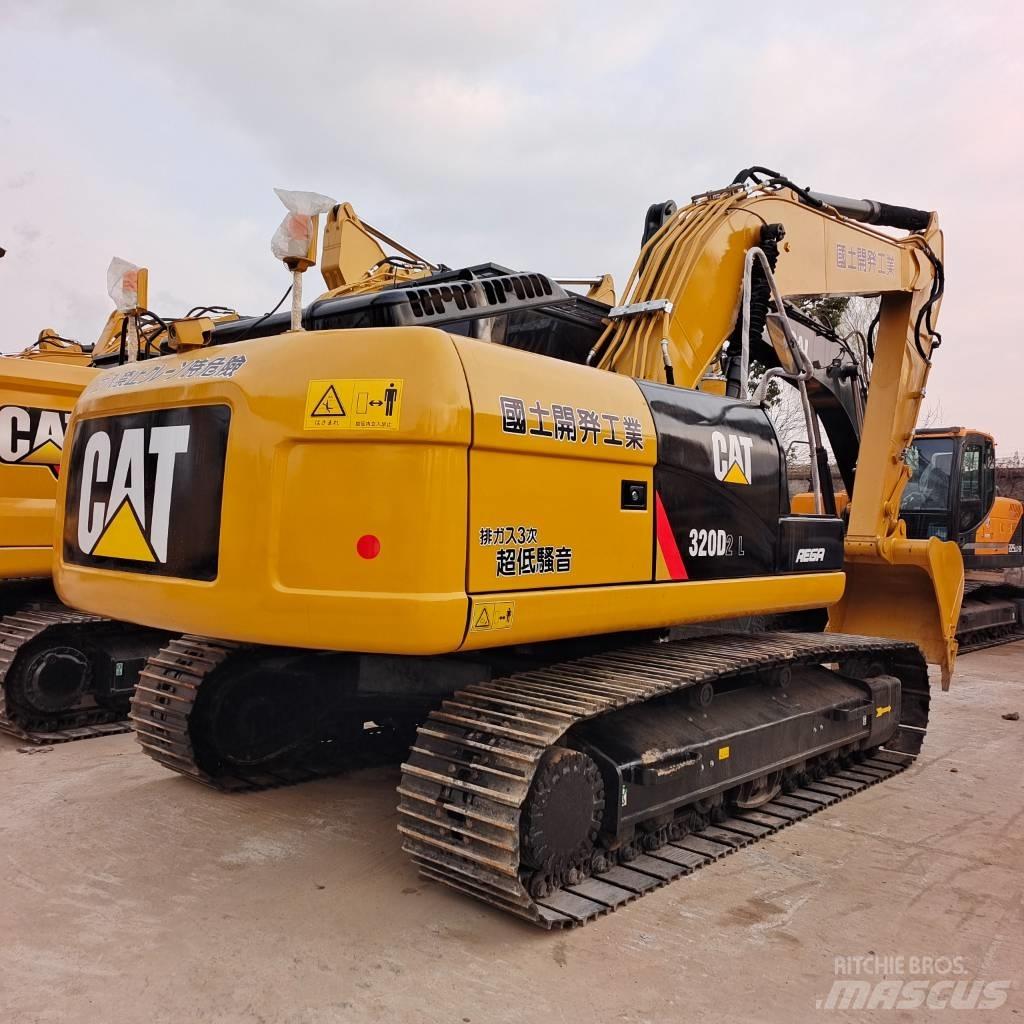 CAT 320D Lánctalpas kotrók