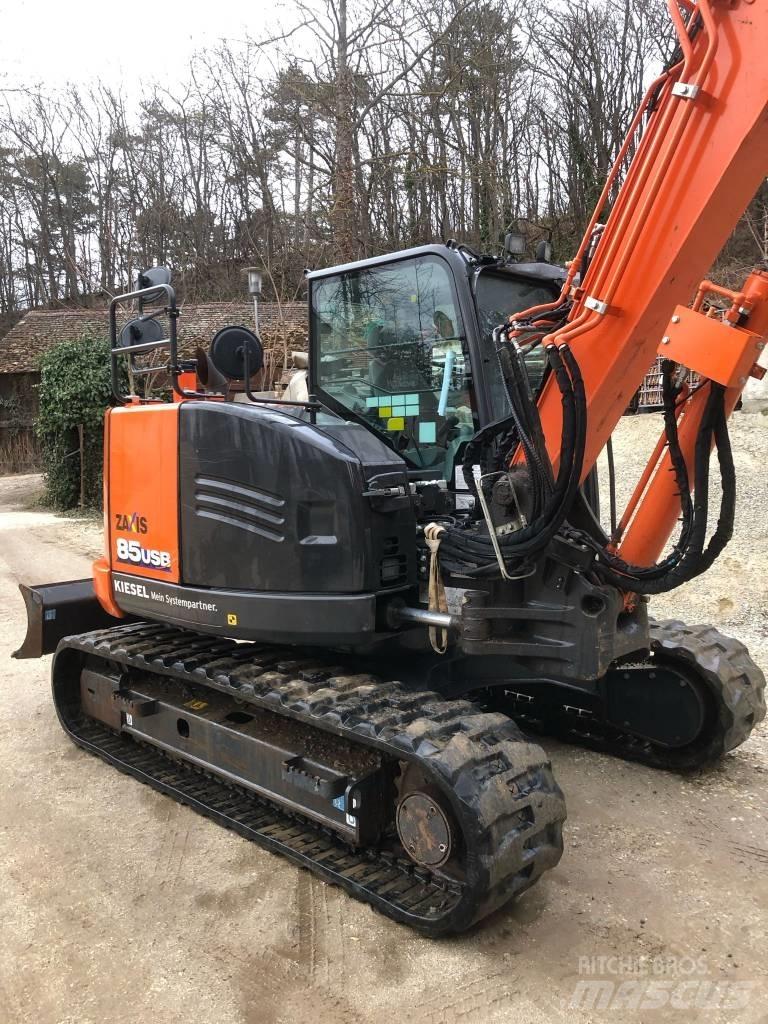 Hitachi ZX85USB-6 Közepes (midi) kotrók 7 t - 12 t