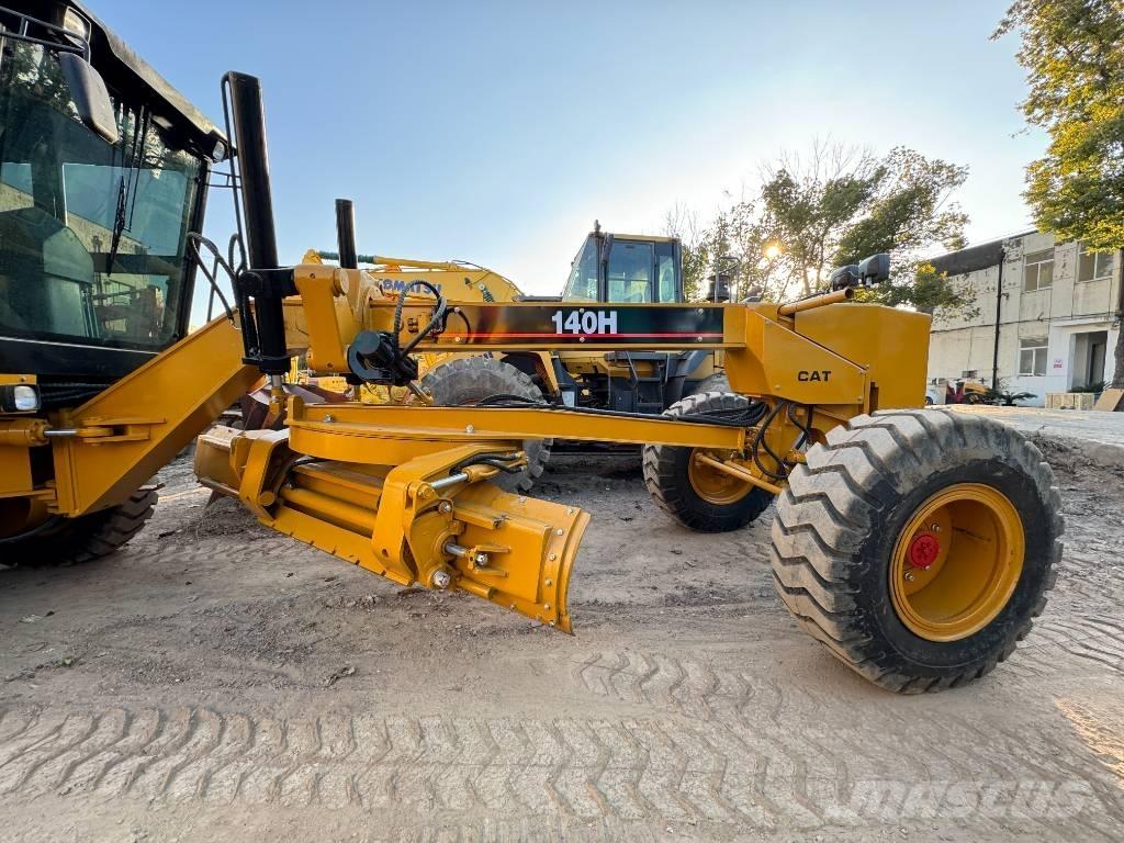 CAT 140 H Gréderek