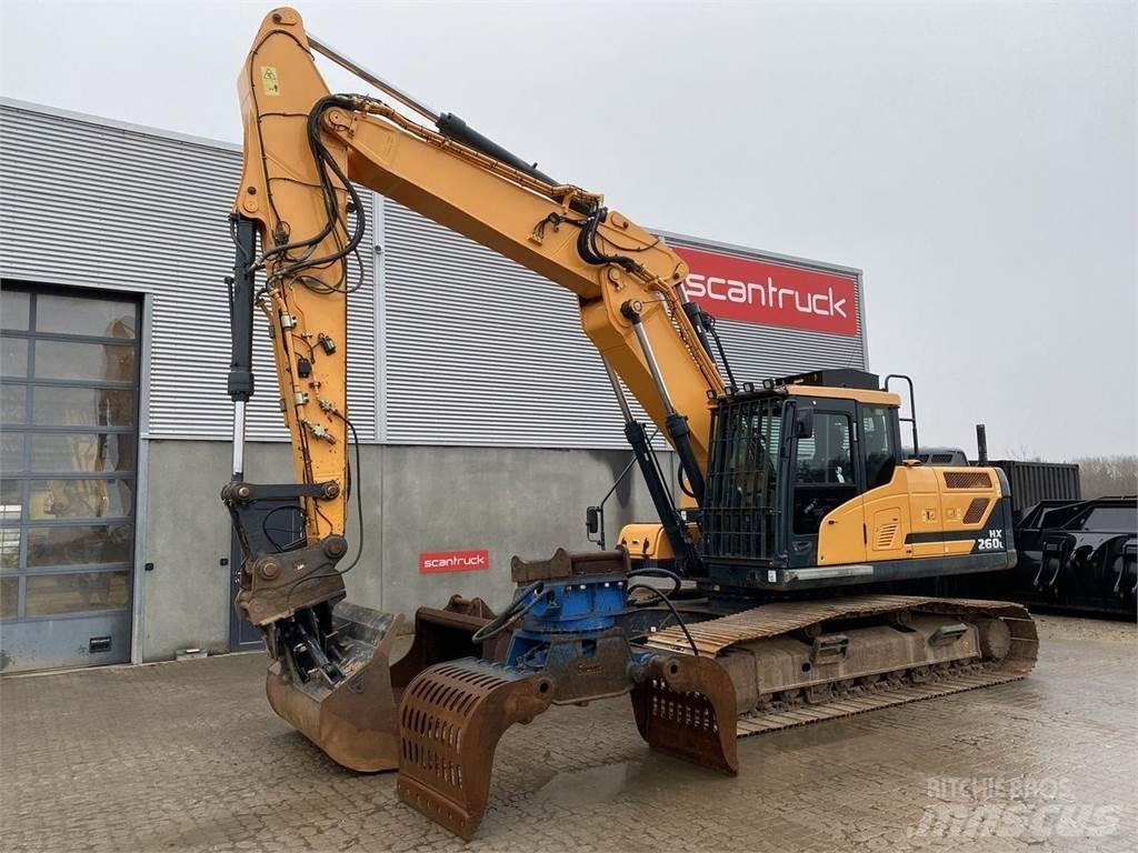 Hyundai HX260 Lánctalpas kotrók