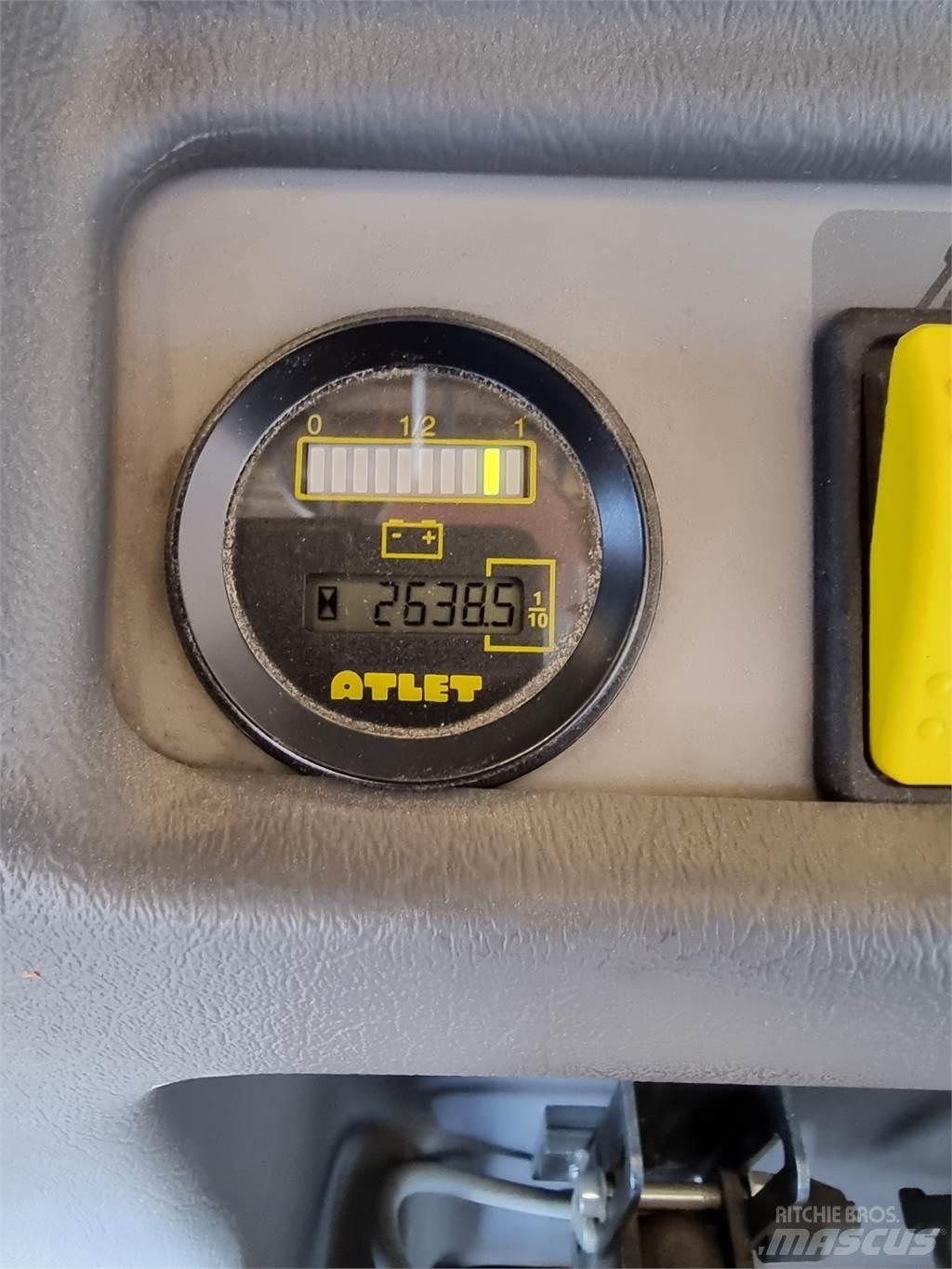 Atlet OPC100 Komissiózó magas emelésű targonca