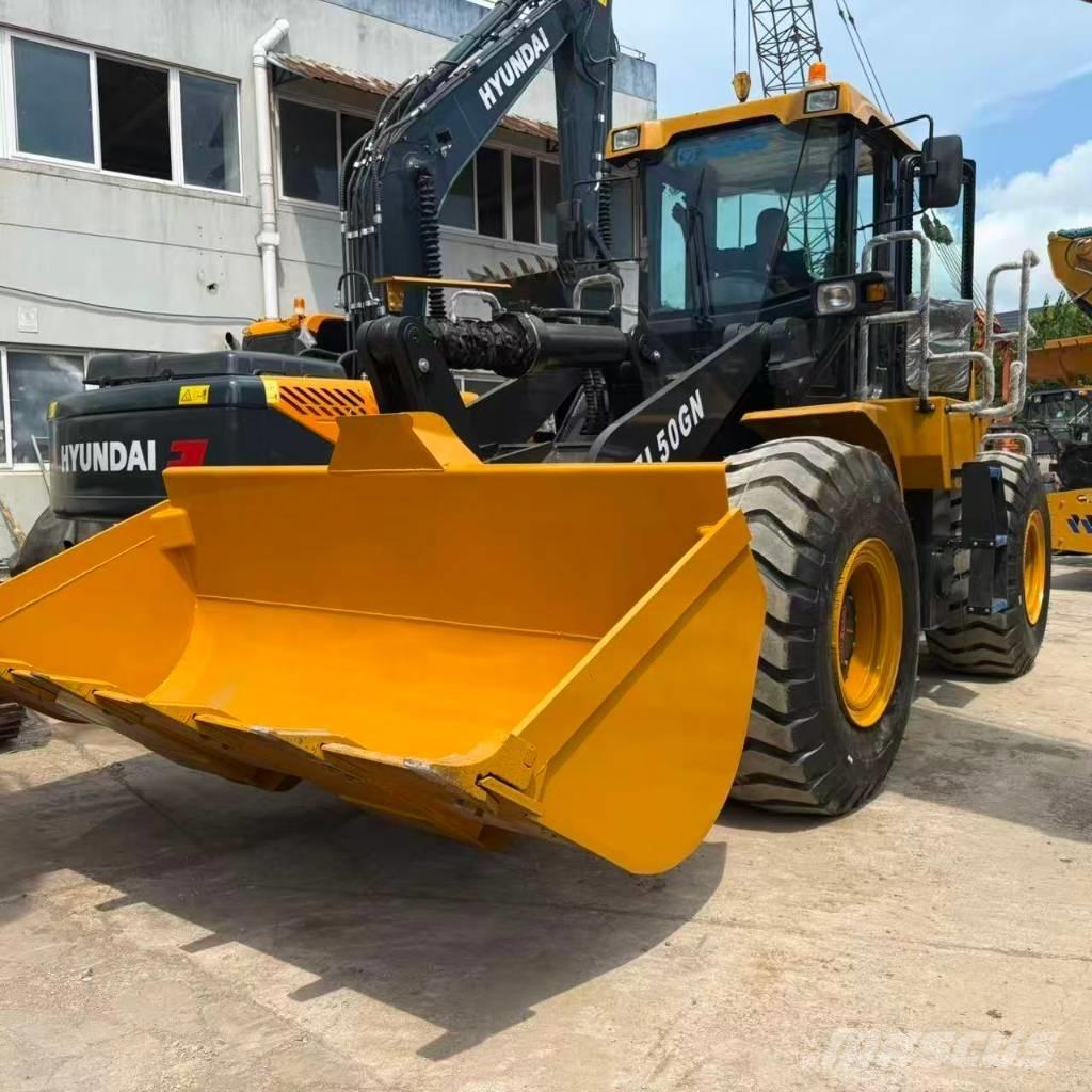 XCMG ZL 50 GN Gumikerekes homlokrakodók