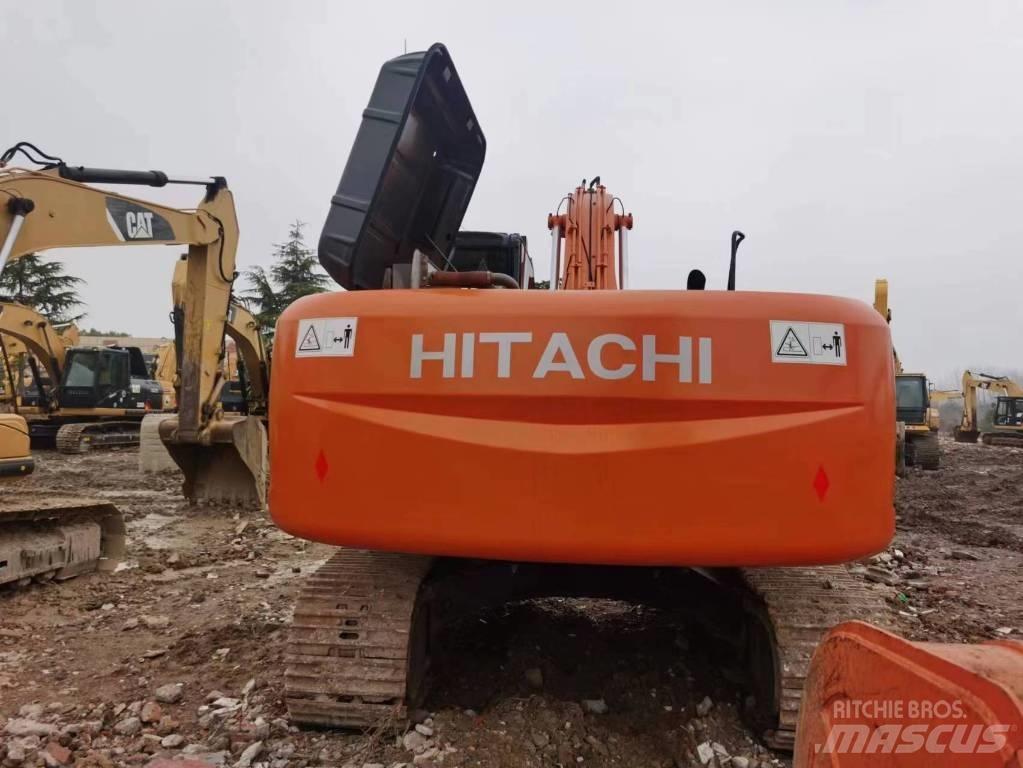 Hitachi ZX 250 Lánctalpas kotrók