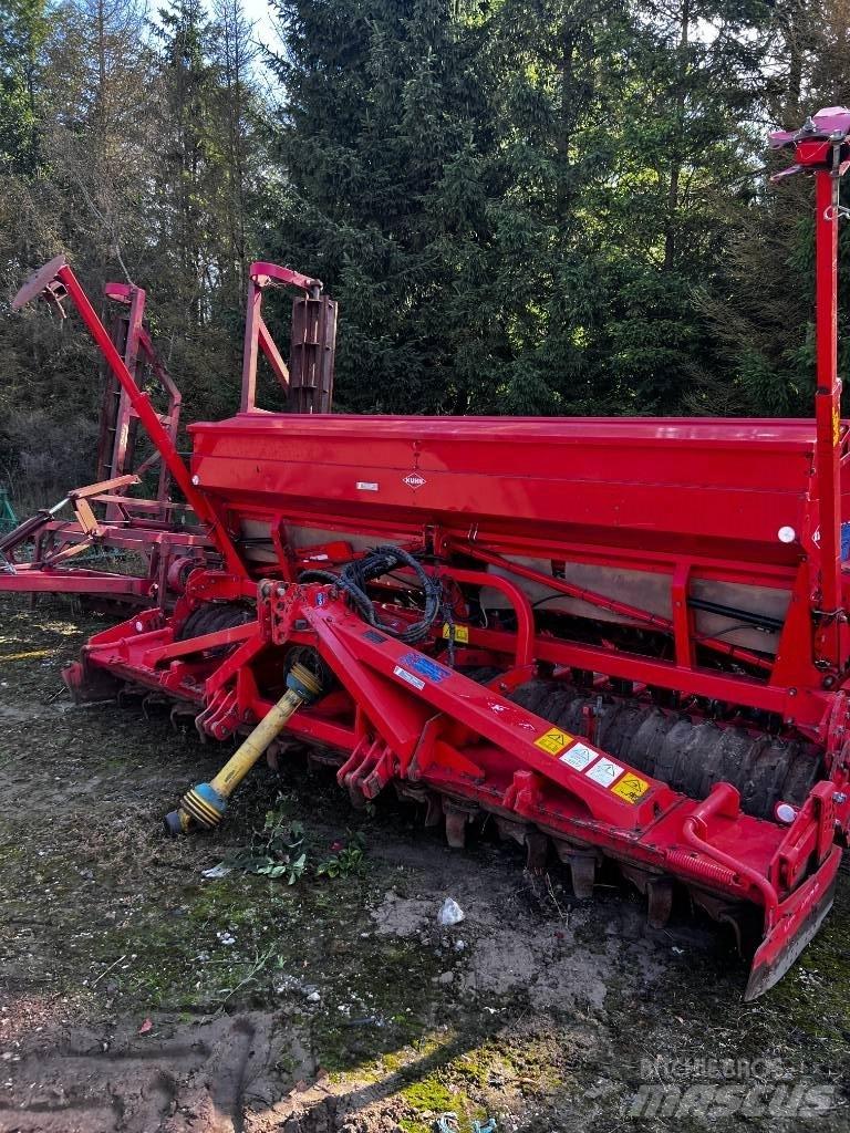 Kuhn HR 4003 D Vetőgépek