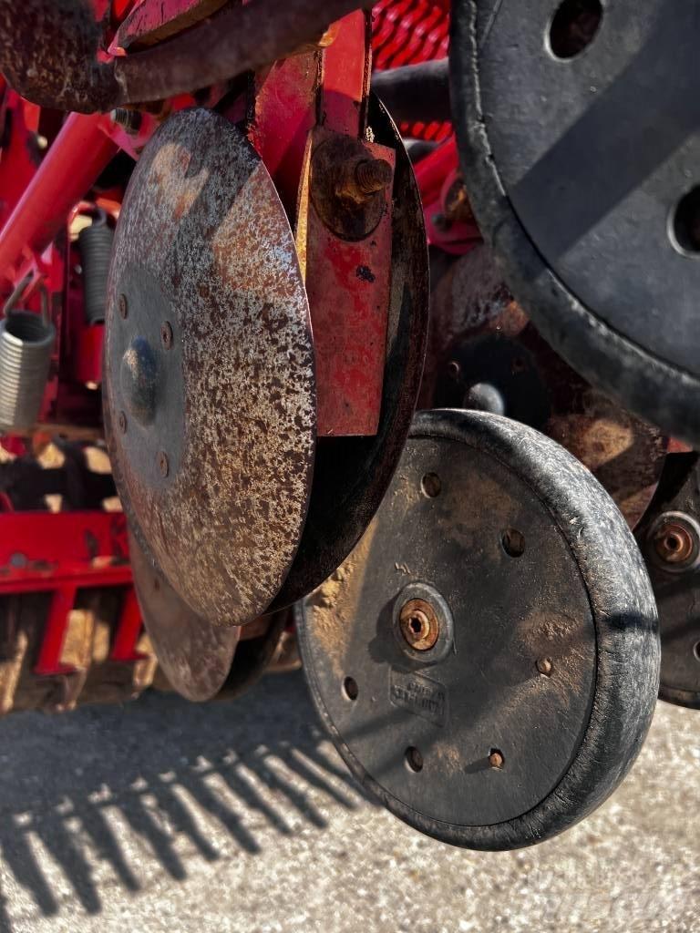Kuhn HR 4003 D Vetőgépek