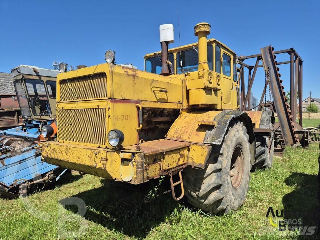 Kirovets K 701 Traktorok