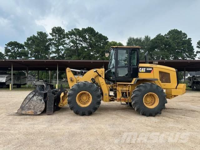 CAT 938M Gumikerekes homlokrakodók