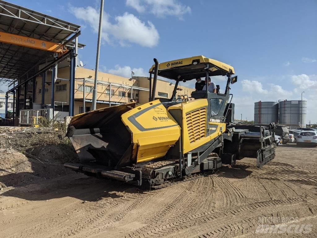 Bomag BF700C-2 Aszfalt terítõ gépek