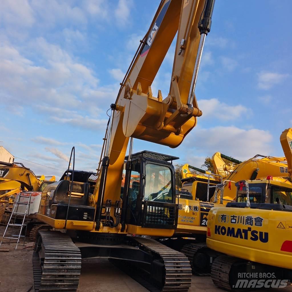 CAT 320 D Lánctalpas kotrók