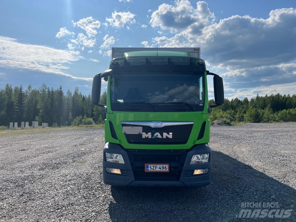 MAN TGS 26.360 Dobozos teherautók