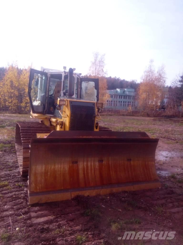 Komatsu D 61 PX-15 lánctalpas dózerek
