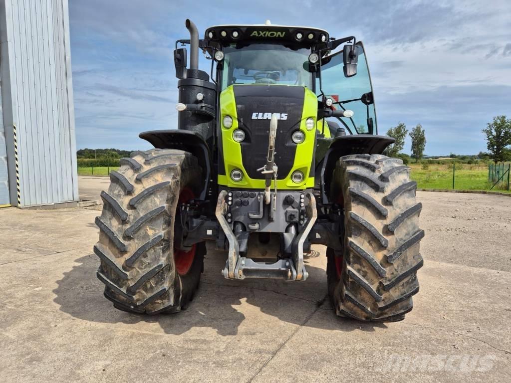 CLAAS Axion 930 Traktorok