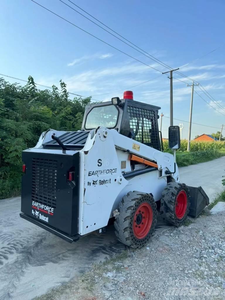 Bobcat S16 Kompaktrakodók